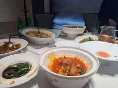 -鸽子侯·家宴·平价海鲜(市图书馆店)