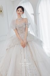 -艾朵婚纱
