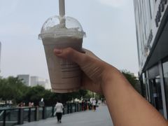 -瑞幸咖啡(三里屯SOHO-6号楼店)