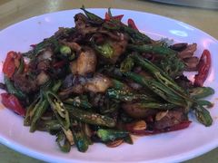 -天隆酒店·本地海鲜鲁菜(烟台大学店)