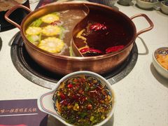 -牛村来人潮汕牛肉火锅(西单店)