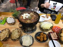 -范贤光鸡公煲(平乐园总店)