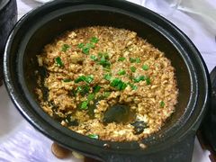 臭豆腐煲-阿隆煲店(秀仁苑店)
