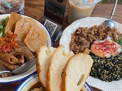 -CowCow其其·牛杂咖啡公司(六运店)