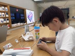 -Apple零售店(苏州店)