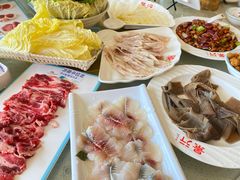 -鲜牛鲜生鲜肉火锅(松隽阳光城店)