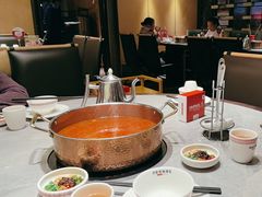-野山舂·贵州现舂酸汤牛肉(民生路店)