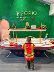 -奈尔宝·儿童乐园·亲子餐厅(华采天地店)