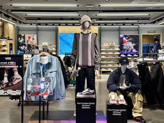 -VANS(三里屯太古里店)