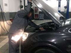 -李师傅修车保养维修连锁(金盏店)