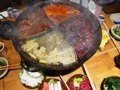 -白乐天毛肚火锅馆(南滨路店)
