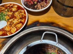 -大众跷脚牛肉馆·非遗传承单位(峨眉山店)