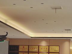 -梅利汴京烤鸭•开封豫菜地标店(东大街店)