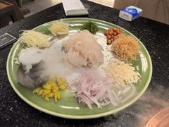 -得意咚瓜·顺德鱼生·冬瓜火锅(深圳首店)