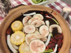 -拾分大排档·顺德鱼生·炭火羊肉煲·海鲜烧烤(南海桂城店)