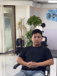 -V7 HAIR SALON