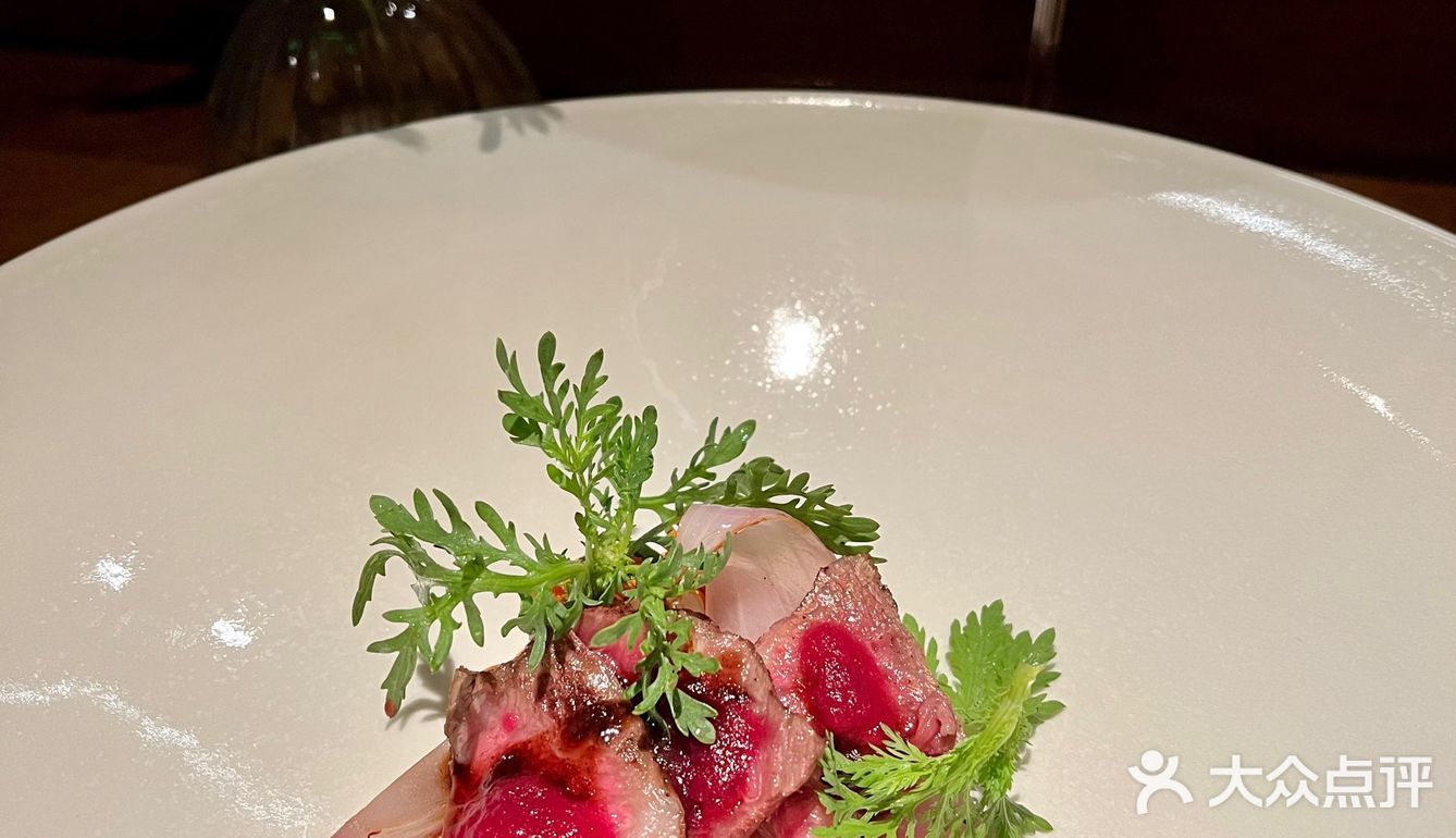 beECHOES‼️充满法式韵味与东方神秘的美食世界