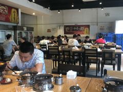 大堂-范贤光鸡公煲(平乐园总店)
