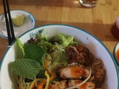 -越小品·越南餐厅(万科里店)