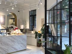 -Fridi Patisserie Cafe