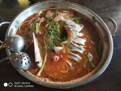 -野山舂·贵州现舂酸汤牛肉(东山店)