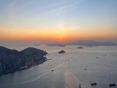 -OZONE 顶楼酒吧(香港丽思卡尔顿酒店)