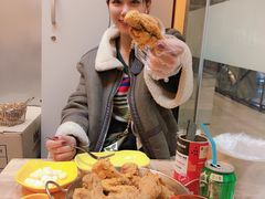-BHC炸鸡(明洞总店)