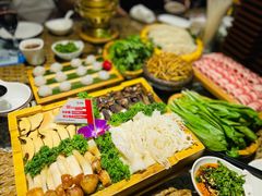 -慢丽江·云南野生菌土鸡锅(西山店)