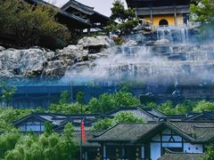 -茅山东方盐湖城景区