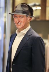 -Biella Fibers杰尼亚Zegna面料西装·夹克·礼服全定制Bespoke(晶耀前滩店)
