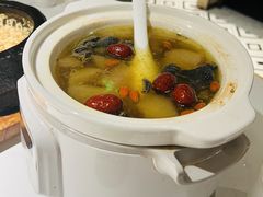 秋梨乌鸡汤-庆江南江南菜(琴湖溪里花园城店)