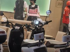 -沃尔玛(中山北路店)