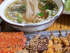 -勃利地摊·勃立小串烧烤