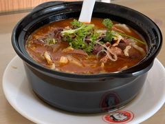 -闫家驴肉老店(华电一校店)