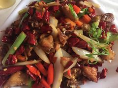 -覃记海鲜美食餐厅