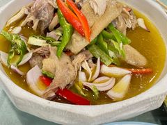 -马尔龙新疆饭店·清真(瑞景店)