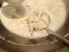 -陈大锅·岳阳鱼馆·地道岳阳菜(美食街店)