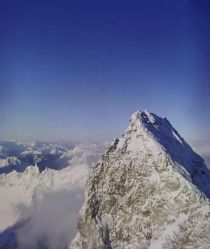 -翱翔飞越地平线