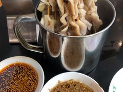 -杨记清芳牛肉拉面(宝龙广场店)