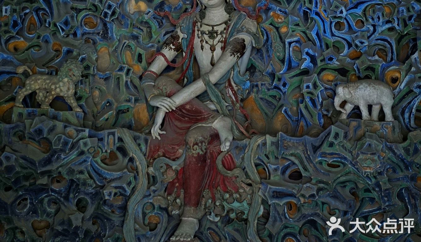 ‘東方美神’  宋  五彩懸塑倒坐觀音像，震彻心靈的自在美神