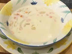 奶油海鲜汤-萨莉亚意式餐厅(莲花国际广场店)