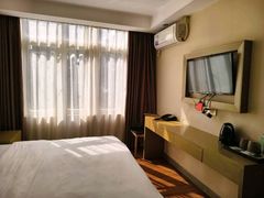 -锦江之星(广州海珠江泰路地铁站店)