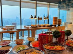 -上海龙之梦万丽酒店