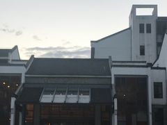 -九华山聚龙大酒店