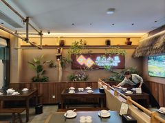 -丁里羊肉小镇(天鹅湖总店)