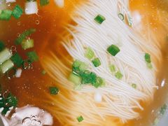 -老外婆本帮面(塔城路店)