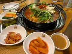 -喇喇排骨火锅·传统韩式脊骨汤(望京西园总店)