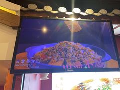 -川流不息·地道川菜·小龙虾(新松江路店)