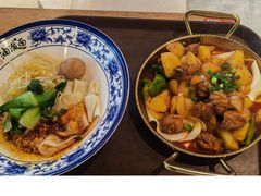 -陕味食族油泼面(工商大学店)