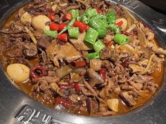 -胖哥俩肉蟹煲(长沙高铁吾悦广场店)